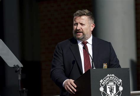 Man United CEO Richard Arnold steps down as club seeks new investment